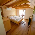 Lodge Pod Kamennym Morom - Skalka
