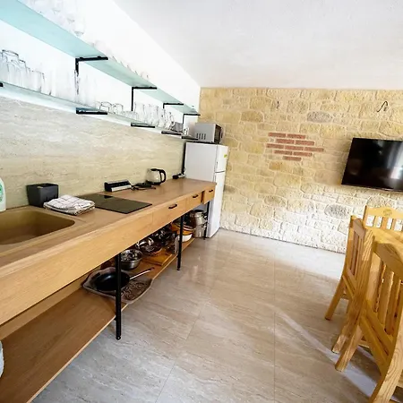 Pod Kamennym Morom - Skalka * Vyhne