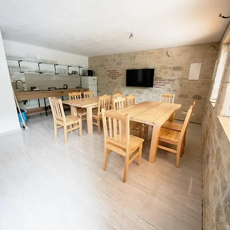 Pod Kamennym Morom - Skalka *