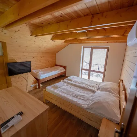 Pod Kamennym Morom - Skalka Jaktstuga Vyhne