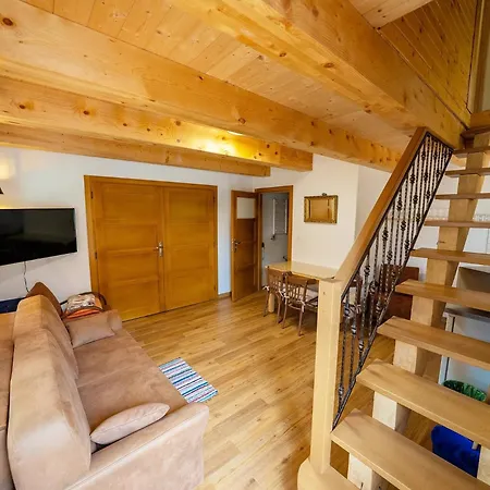 Jaktstuga Pod Kamennym Morom - Skalka *