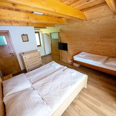 Pod Kamennym Morom - Skalka Jaktstuga Vyhne