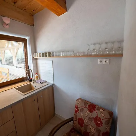 Pod Kamennym Morom - Skalka Jaktstuga Vyhne